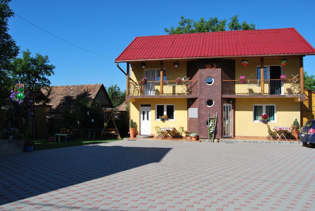 Pensiunea Soare Si Luna Praid Exterior foto